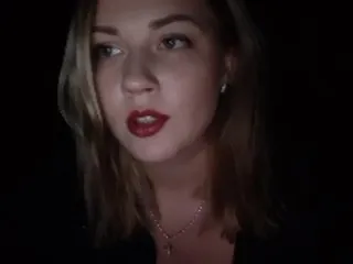 Live sex webcam photo for looklisten #220558498