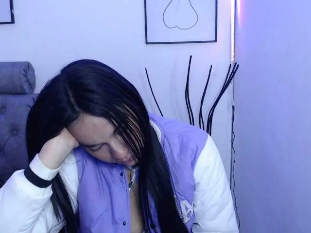 Live sex webcam photo for loolittaaxxx #276603788