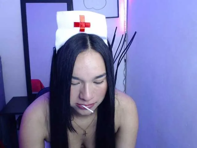 Live sex webcam photo for loolittaaxxx #276750570