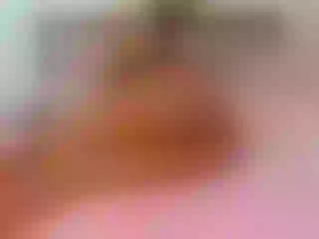 Live sex webcam photo for loreen #290811546