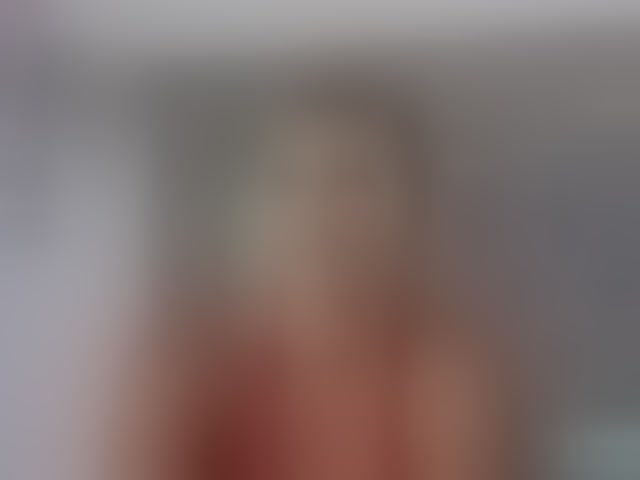 Live sex webcam photo for lorehottie #294190991