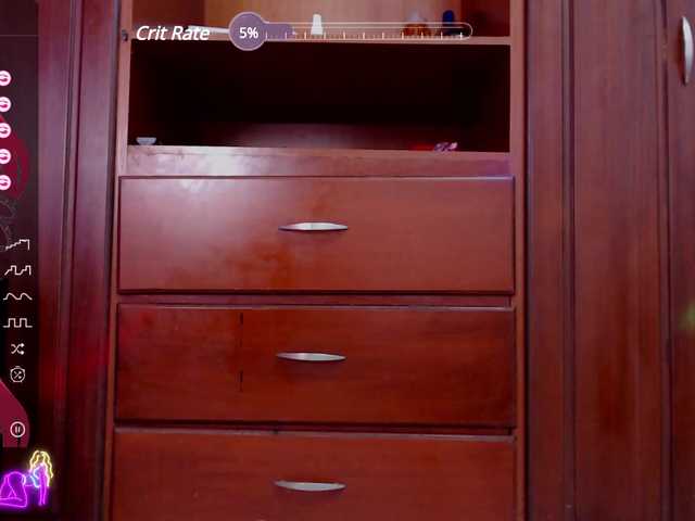 Live sex webcam photo for lorena-gomezz1 #276383811