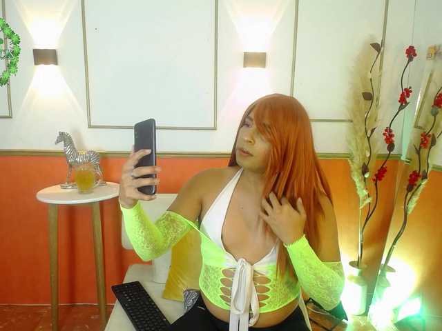 Live sex webcam photo for lorena-sexy #290696983