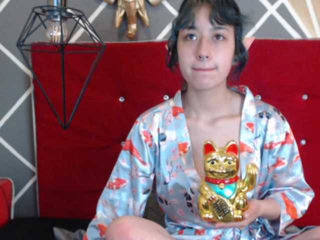 Live sex webcam photo for lorenvitale #272041528