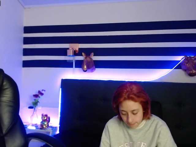 Live sex webcam photo for lorenvitale #272467008