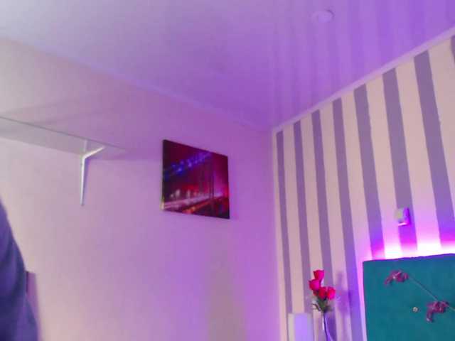 Live sex webcam photo for lorenvitale #272567704