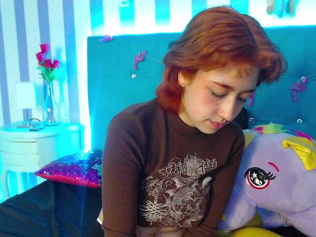 Live sex webcam photo for lorenvitale #272577653