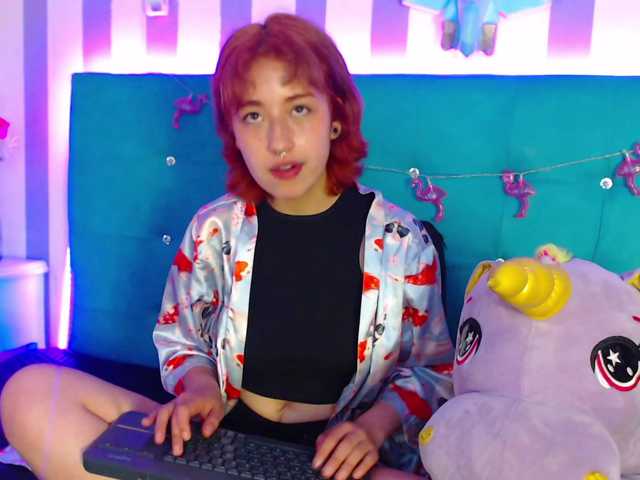 Live sex webcam photo for lorenvitale #272598768