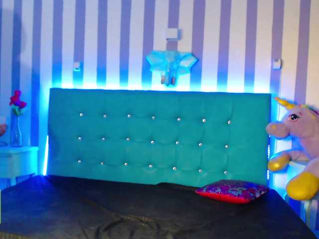 Live sex webcam photo for lorenvitale #272665813