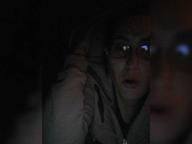 Live sex webcam photo for loriktwinss #275470564