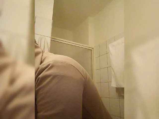 Live sex webcam photo for loriktwinss #277126727