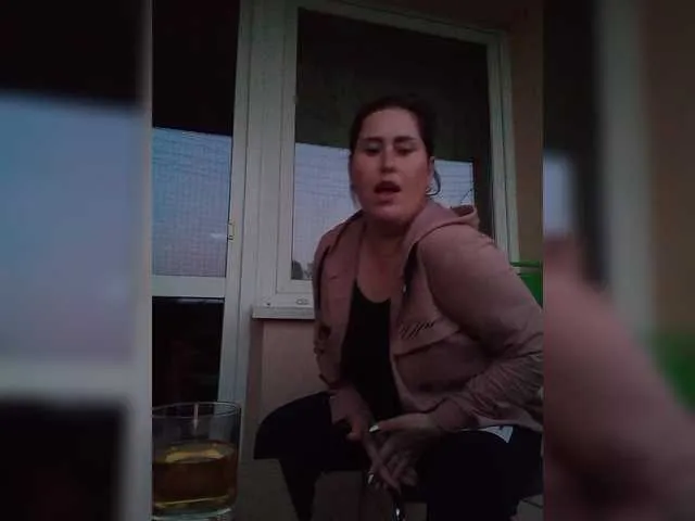 Live sex webcam photo for loriktwinss #290993322