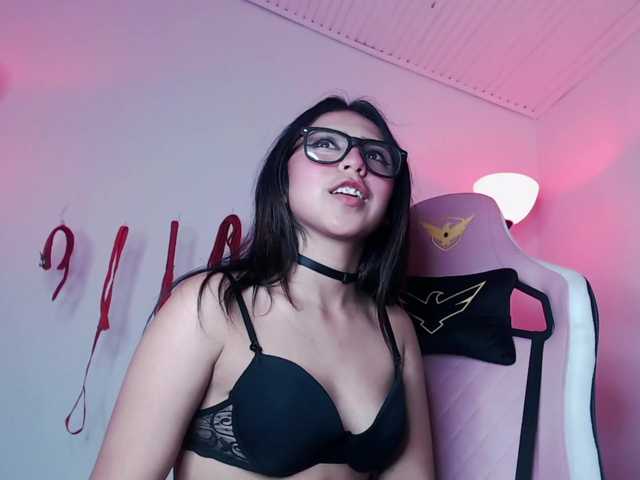 Live sex webcam photo for loryyth-angel #273482275