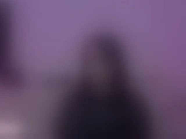 Live sex webcam photo for lost888a #294060939