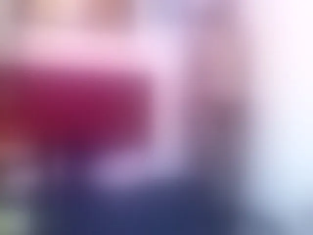 Live sex webcam photo for louise-nails #292628350