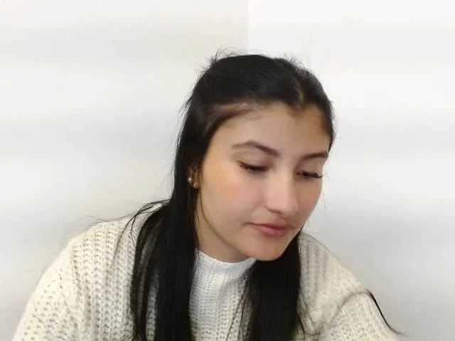 Live sex webcam photo for louisk2 #290374502