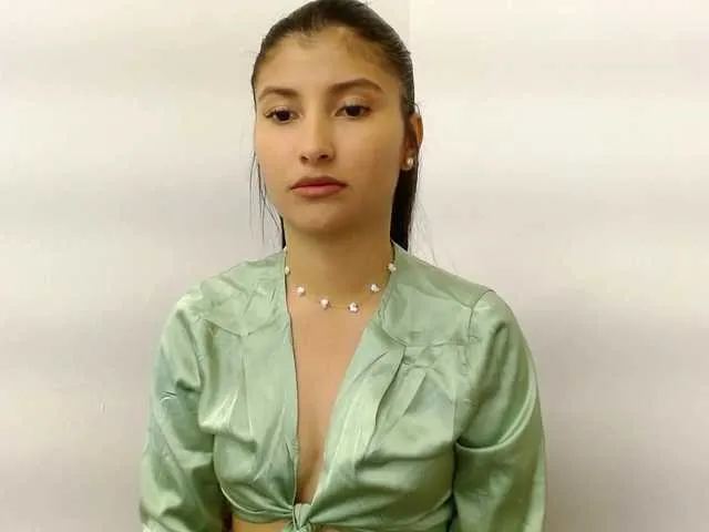 Live sex webcam photo for louisk2 #290433221