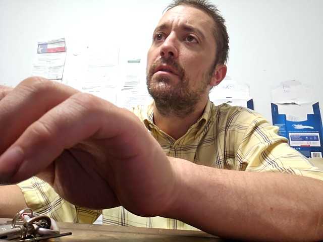 Live sex webcam photo for love2cam4u #275893640