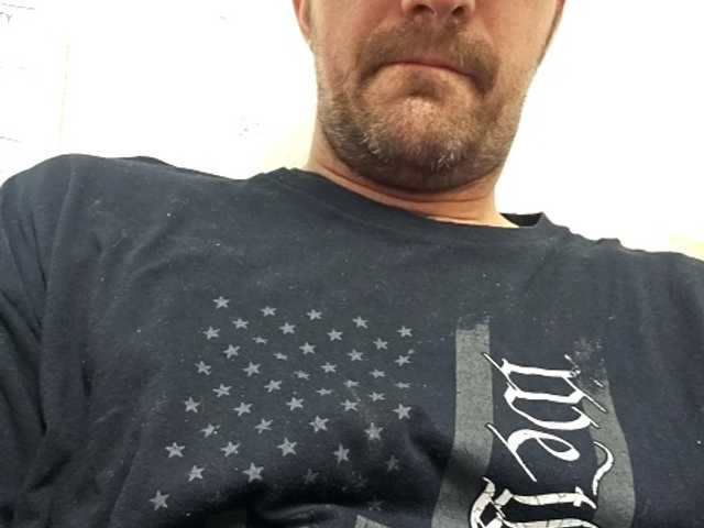 Live sex webcam photo for love2cam4u #276897408