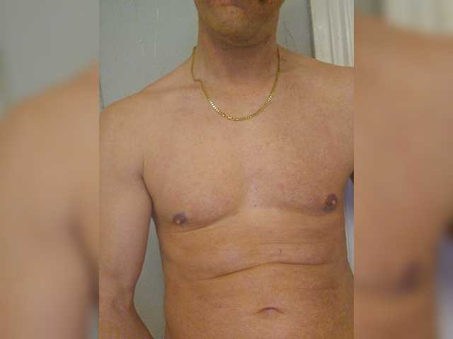 Live sex webcam photo for love2cam4u #276960315