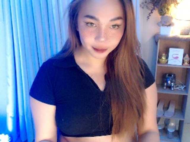 Live sex webcam photo for lovelydiane12 #291760699