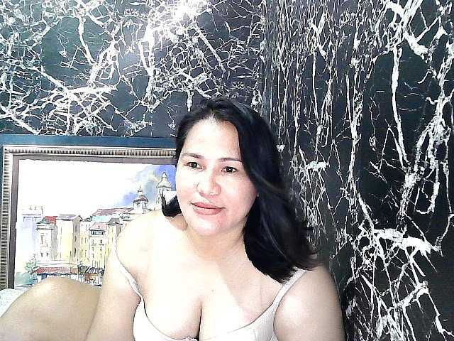 Live sex webcam photo for lovelykiera1 #273457901