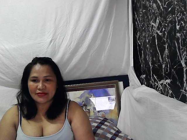 Live sex webcam photo for lovelykiera1 #273636308