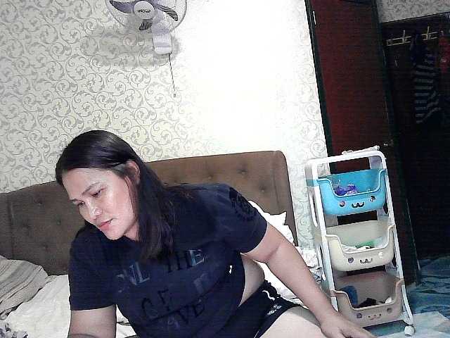 Live sex webcam photo for lovelykiera1 #274289595