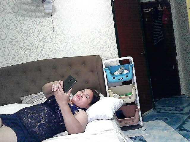 Live sex webcam photo for lovelykiera1 #274301206