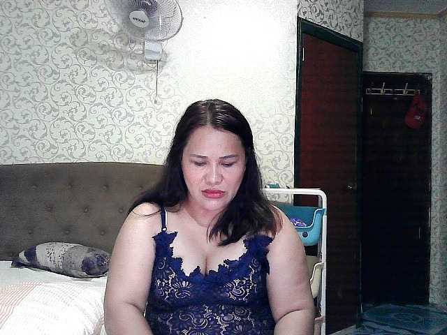 Live sex webcam photo for lovelykiera1 #274341655