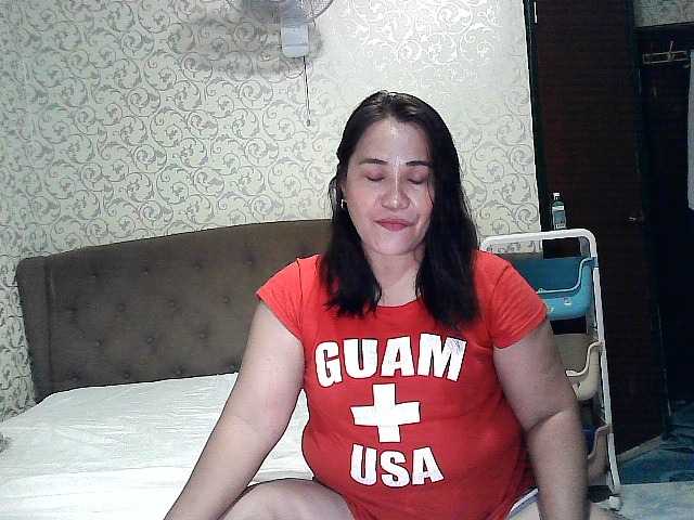 Live sex webcam photo for lovelykiera1 #274423101