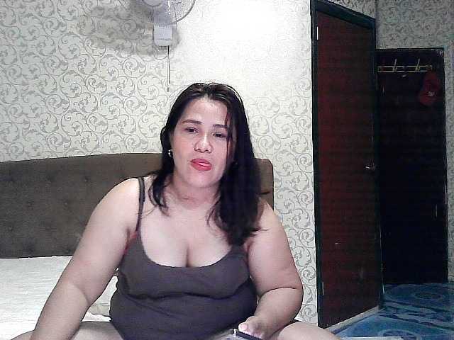 Live sex webcam photo for lovelykiera1 #274504114