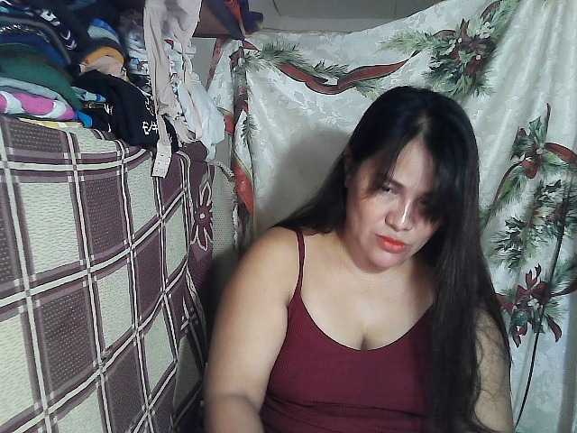 Live sex webcam photo for lovelykiera1 #275639075