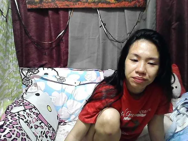 Live sex webcam photo for lovelymae69 #276746145