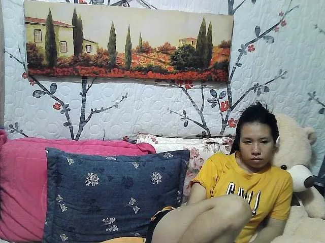 Live sex webcam photo for lovelymae69 #276963100