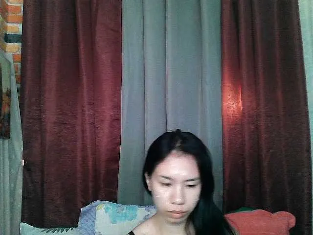 Live sex webcam photo for lovelymae69 #277094559