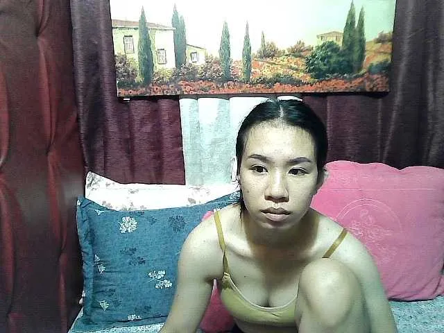 Live sex webcam photo for lovelymae69 #277126237