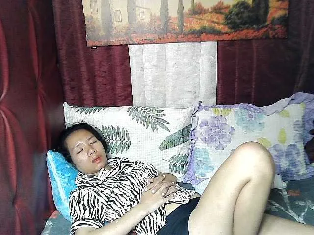 Live sex webcam photo for lovelymae69 #277285722