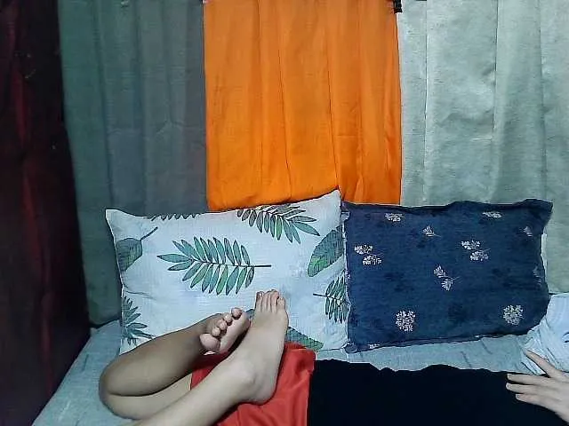 Live sex webcam photo for lovelymae69 #277966250