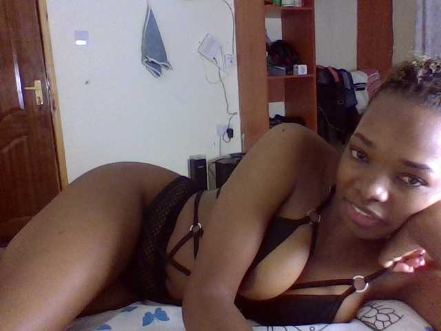 Live sex webcam photo for lovergal-01 #294067811
