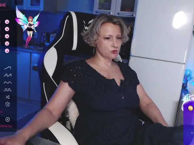 Live sex webcam photo for lovesupergerl #277839059