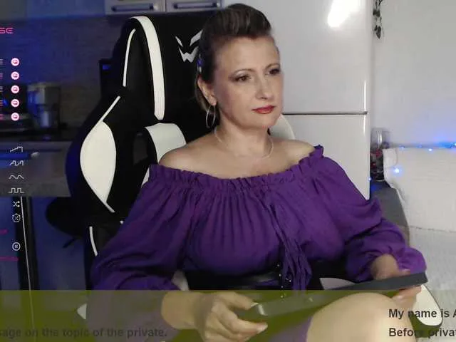 Live sex webcam photo for lovesupergerl #278135769