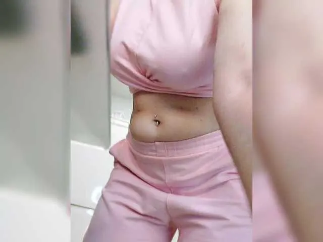 Live sex webcam photo for lovesupergerl #292176682