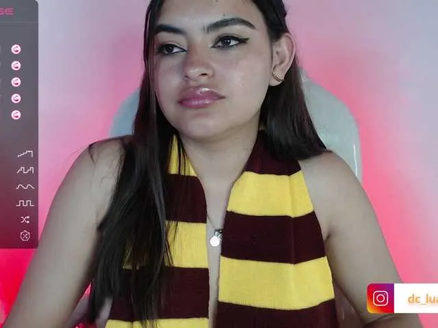 Live sex webcam photo for luana-joy #276124245