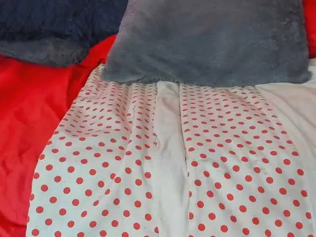 Live sex webcam photo for lucasEmma #289742916