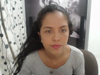 Live sex webcam photo for lucero- #181991926