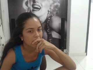 Live sex webcam photo for lucero- #183381379