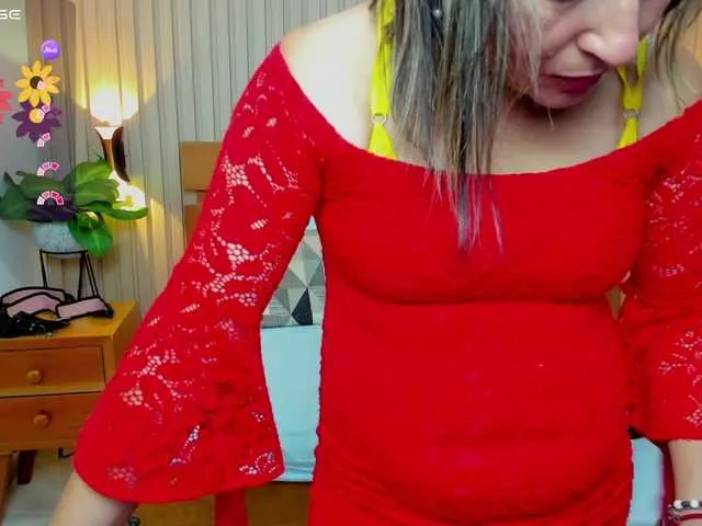Live sex webcam photo for luciana-ballesteros #290931874
