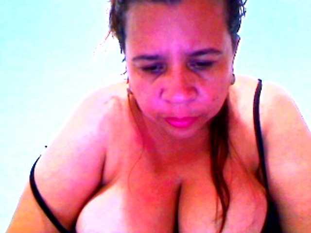 Live sex webcam photo for luciana-pulsy #272783604