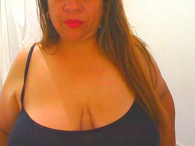 Live sex webcam photo for luciana-pulsy #275494279